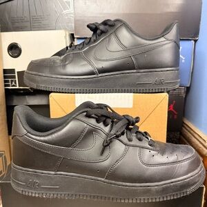 Size 10 - Nike Air Force 1 '07 Low Triple Black